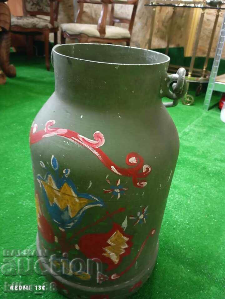 Auction Hand painted gum Auction Hand painted gum