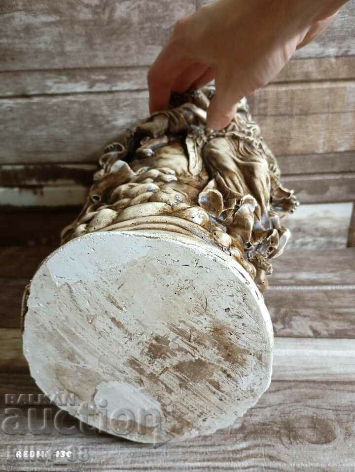 A beautiful vase - 6 A beautiful vase - 6