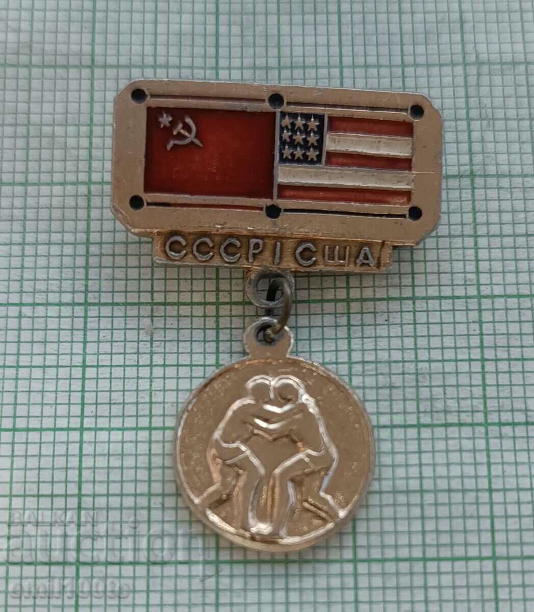 Insigna - întâlnire sportivă URSS SUA ( США ) Lupte cu preț 4.00 BGN | € 2.05 Insigna - întâlnire sportivă URSS SUA ( США ) Lupte cu preț 4.00 BGN | € 2.05