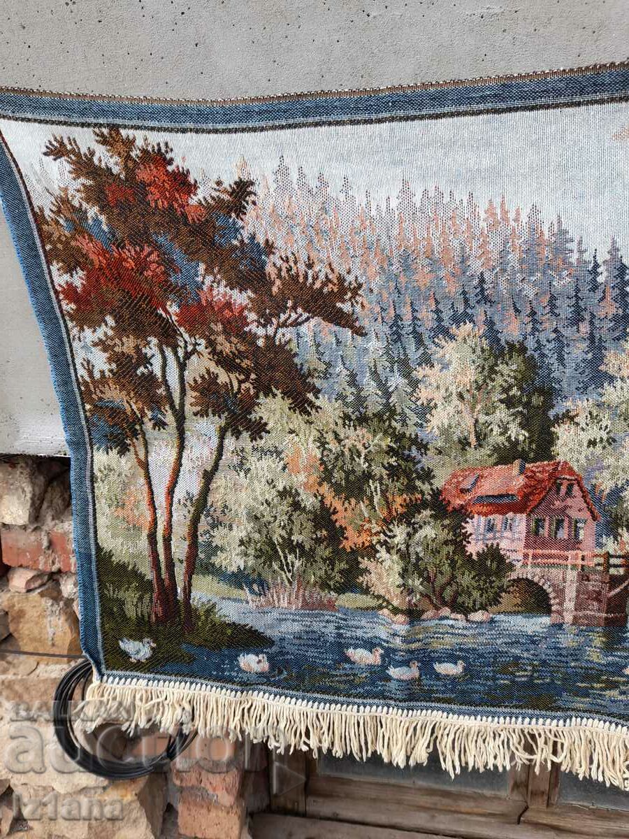 Auction Antique carpet, wall covering Auction Antique carpet, wall covering