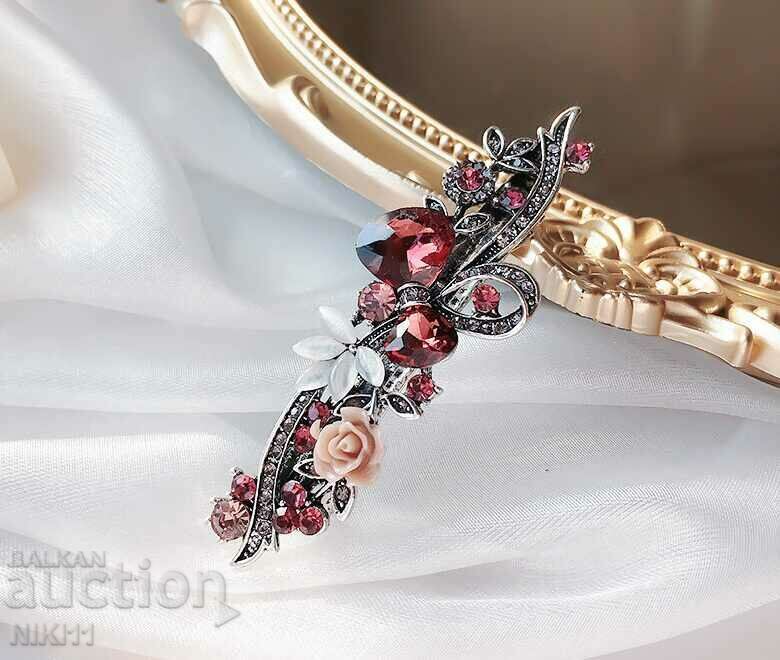 Bareta de par cu flori trandafiri, pietre, trandafir, agrafa de par cu preț 12.00 BGN | € 6.14
