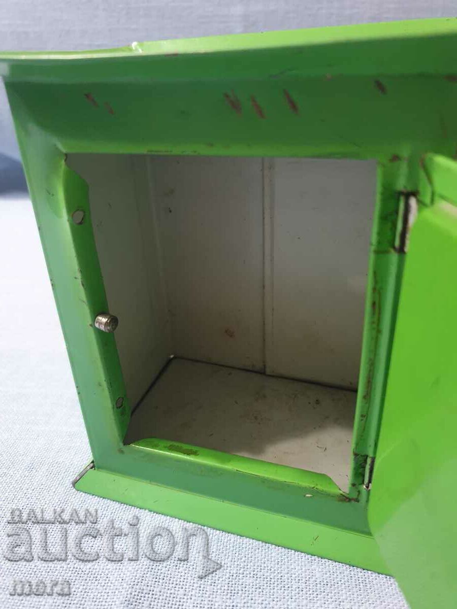 Delivery of Children's metal toy safe deposit box