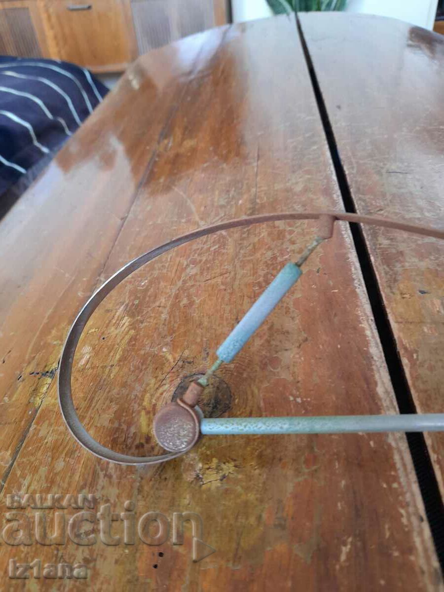 Old metal drawing curve with price 16.00 BGN | € 8.18 Old metal drawing curve with price 16.00 BGN | € 8.18