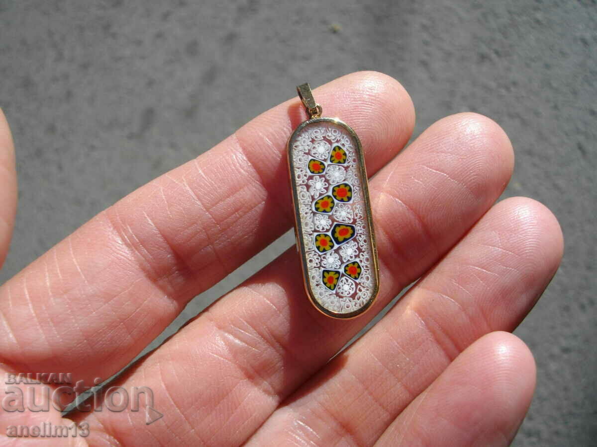 OLD MURANO PENDANT WITH SILVER GOLD FINISH