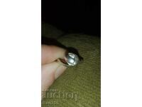 BEAUTIFUL SILVER RING WITH STONE