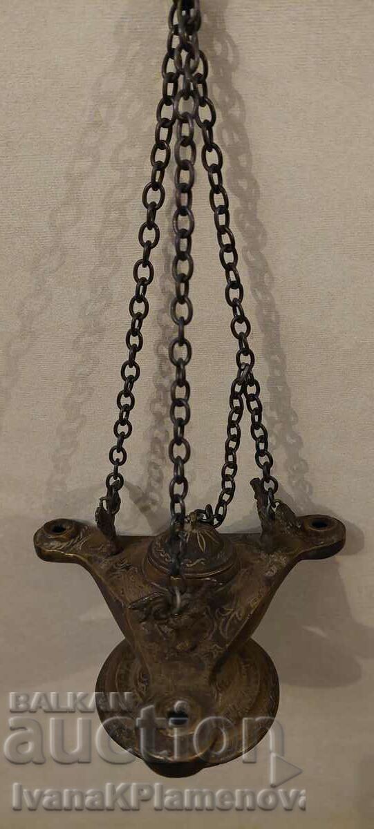 Bronze oil lamp for collectors with price 150.00 BGN | € 76.69 Bronze oil lamp for collectors with price 150.00 BGN | € 76.69
