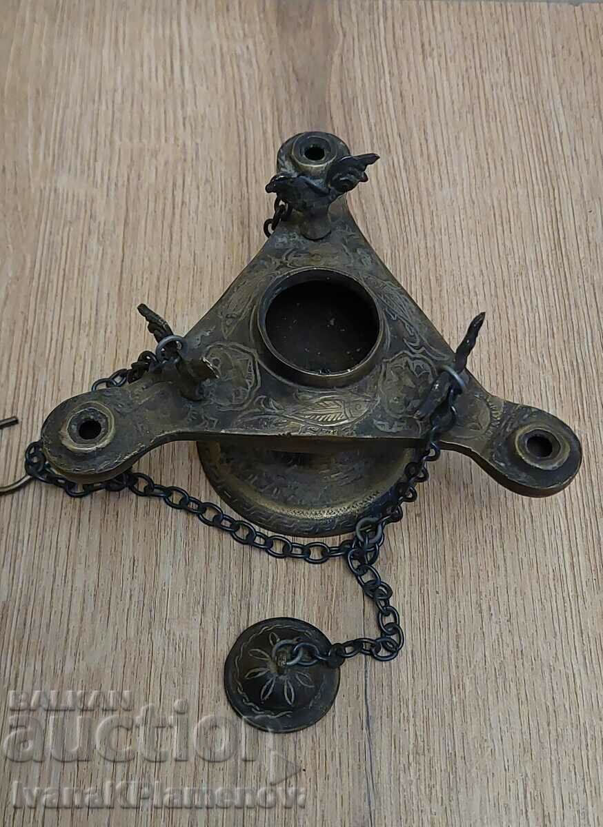 Licitație Lampă cu ulei din bronz pentru colecționari