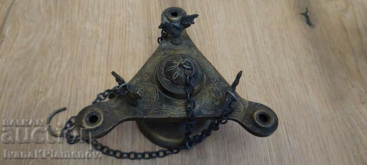 Bronze oil lamp for collectors