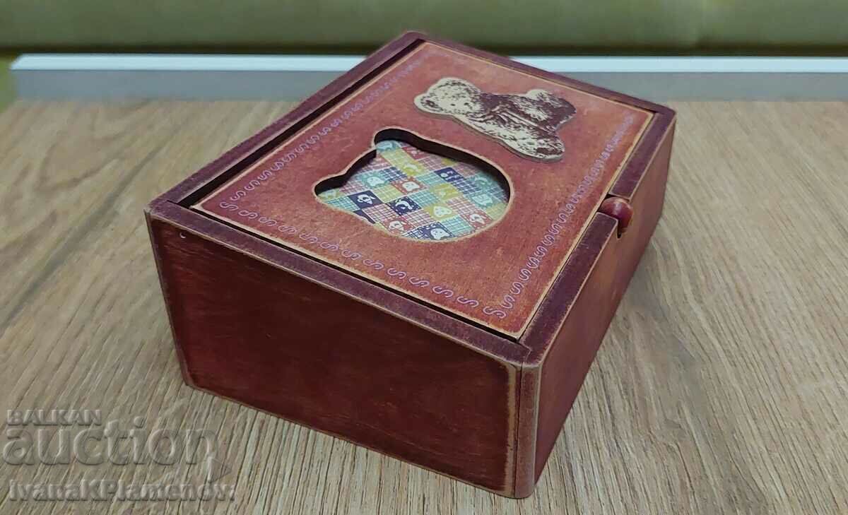 Cutie muzicala din lemn pentru colectionari cu preț € 14.00 | 27.38 BGN