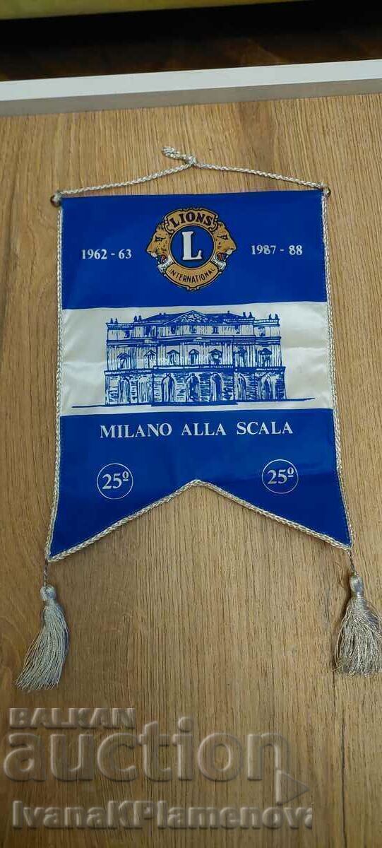 Un steag pentru colecționari