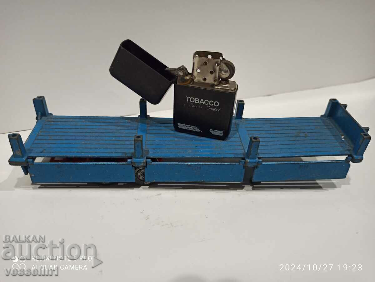 Trailer siku from the old siku old font with price 14.00 BGN | € 7.16 Trailer siku from the old siku old font with price 14.00 BGN | € 7.16