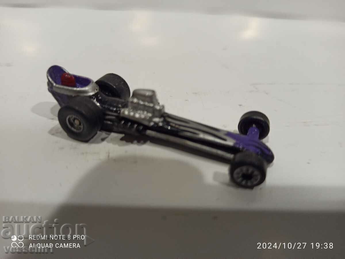 Hasbro dragster cart old formula preserved with price 10.00 BGN | € 5.11 Hasbro dragster cart old formula preserved with price 10.00 BGN | € 5.11