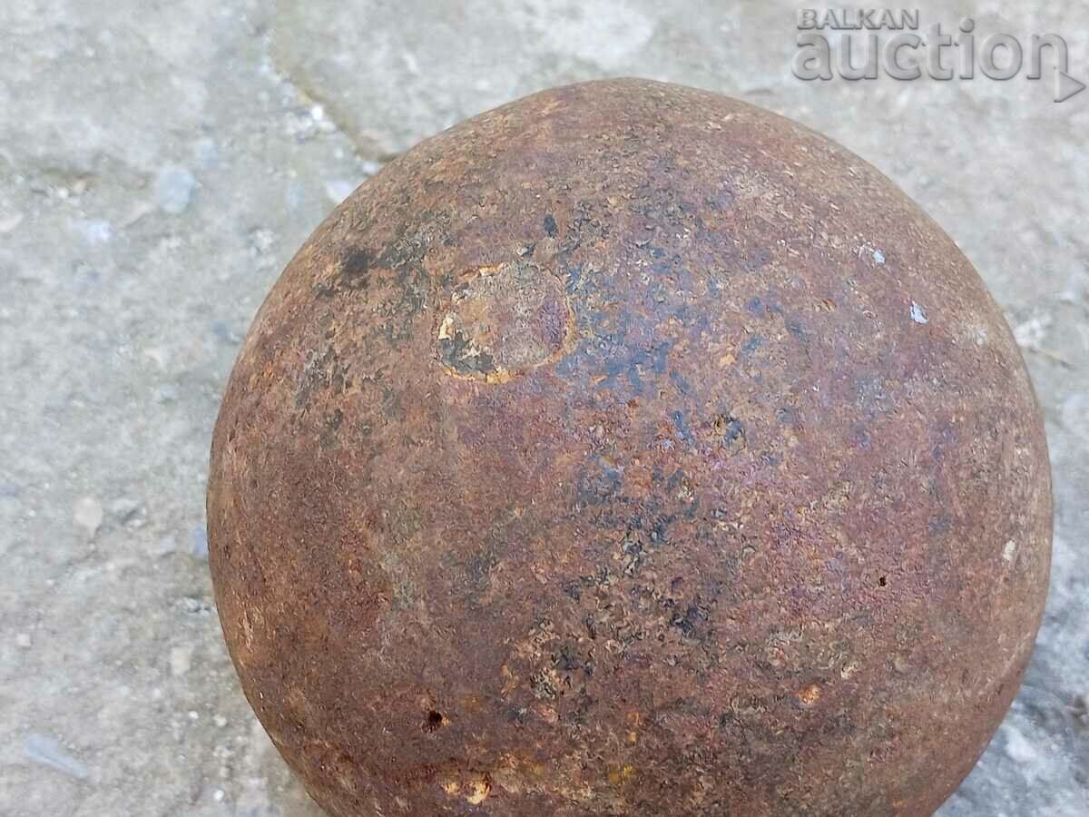antique cannon top mortar with price 55.00 BGN | € 28.12 antique cannon top mortar with price 55.00 BGN | € 28.12