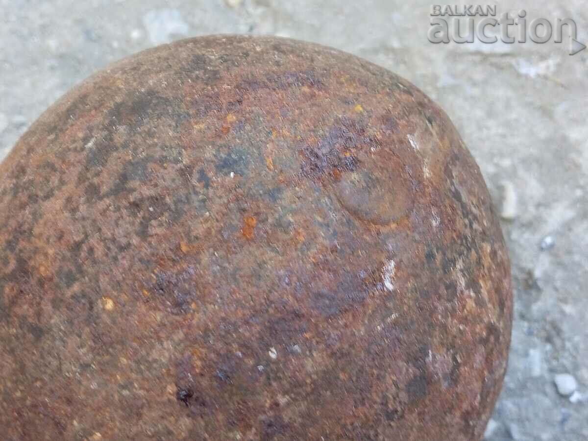 Delivery of antique cannon top mortar Delivery of antique cannon top mortar