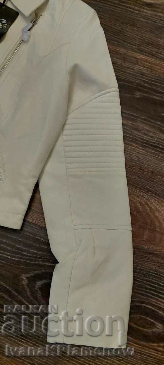 Auction  Women's jacket new
