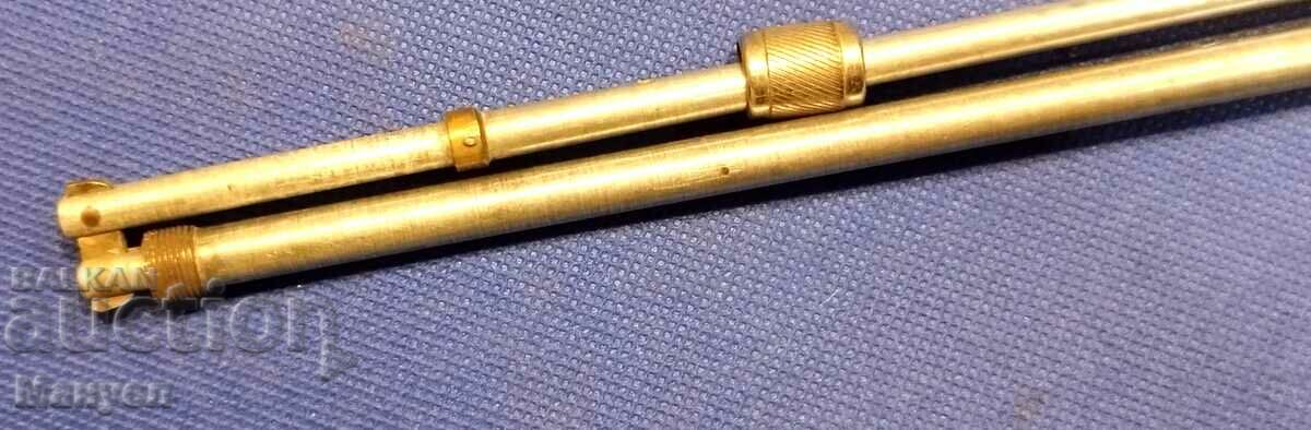 Παράδοση Παλιό, αντίκα καλάμι ψαρέματος, καλάμι. Παράδοση Παλιό, αντίκα καλάμι ψαρέματος, καλάμι.