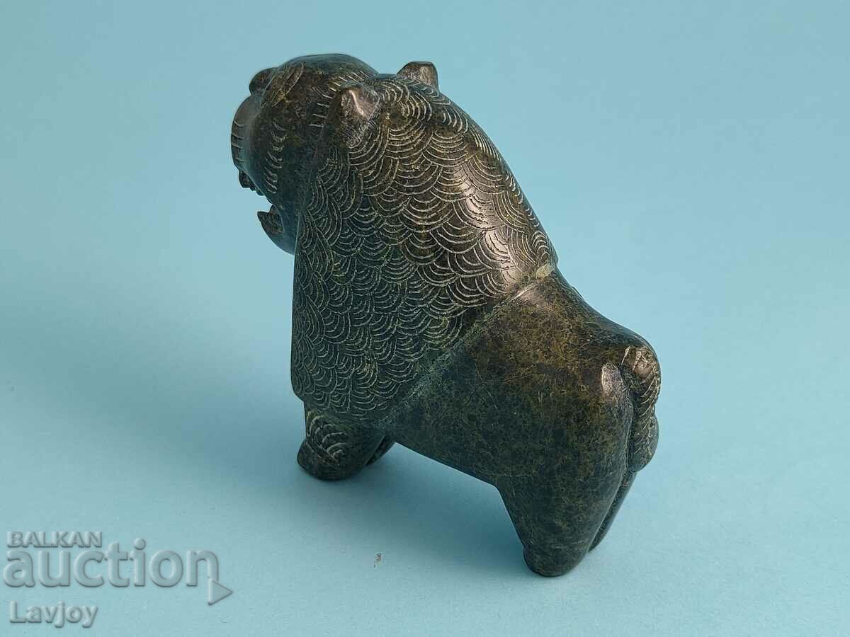 Old stone lion figurine - 7 Old stone lion figurine - 7