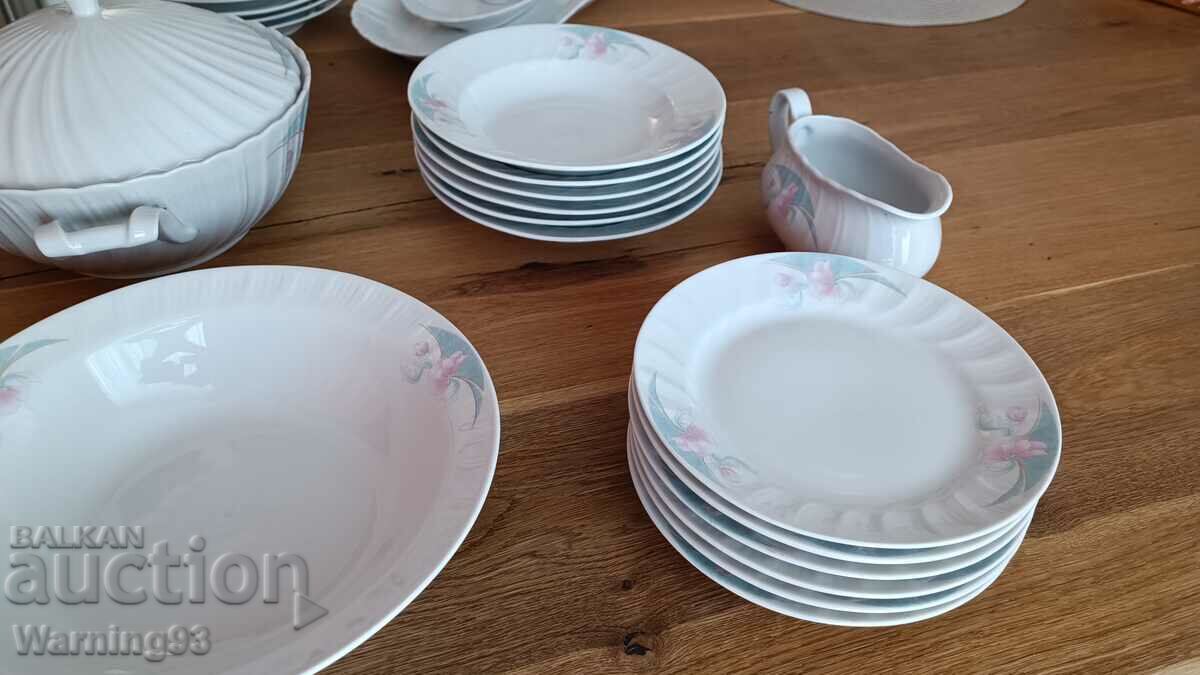 Porcelain dining set - 24 pieces - Zavod Kitka - NEW - 6 Porcelain dining set - 24 pieces - Zavod Kitka - NEW - 6