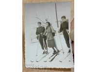 .EARLY SOC SOLDIERS FEMALE SKI INSTRUCTOR MILITARY PHOTO PHOTOGRAPHY