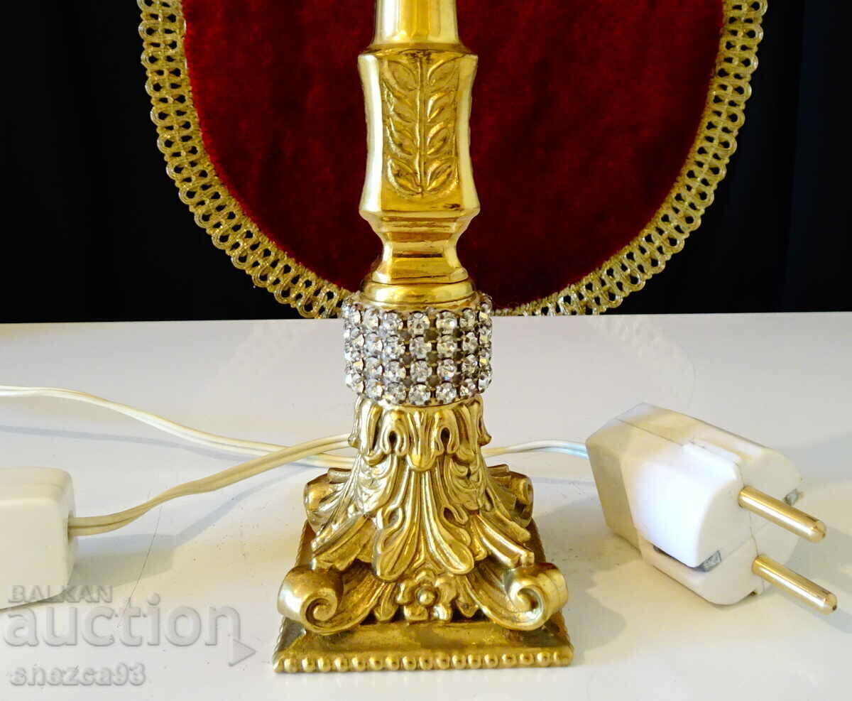 Delivery of Bronze table lamp, gold plating, Swarovski, baroque Delivery of Bronze table lamp, gold plating, Swarovski, baroque