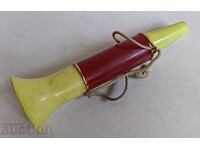 . PLASTIC WHISTLE TRUMPET SOC CHILDREN'S TOY