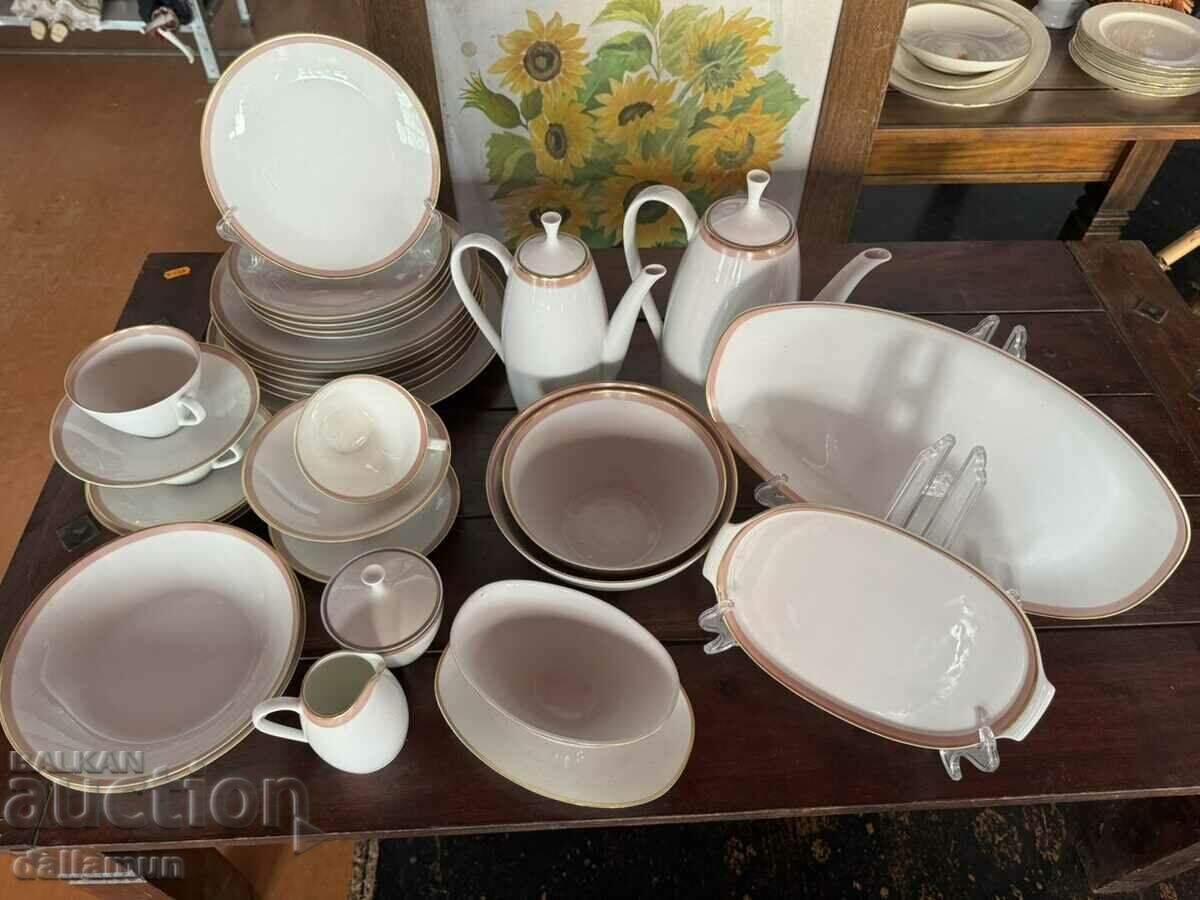 Porcelain dining service with print - 5 Porcelain dining service with print - 5