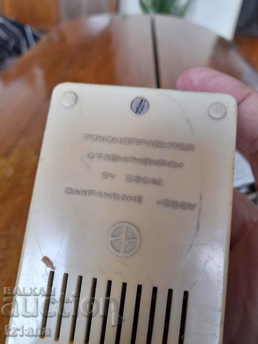 Old stabilized 9V rectifier, power supply with price 27.00 BGN | € 13.80 Old stabilized 9V rectifier, power supply with price 27.00 BGN | € 13.80