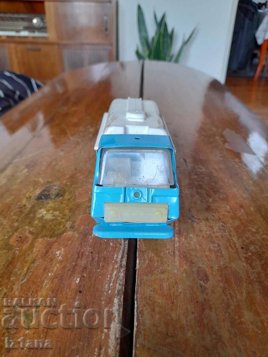 Old MIR truck with price 42.00 BGN | € 21.47 Old MIR truck with price 42.00 BGN | € 21.47