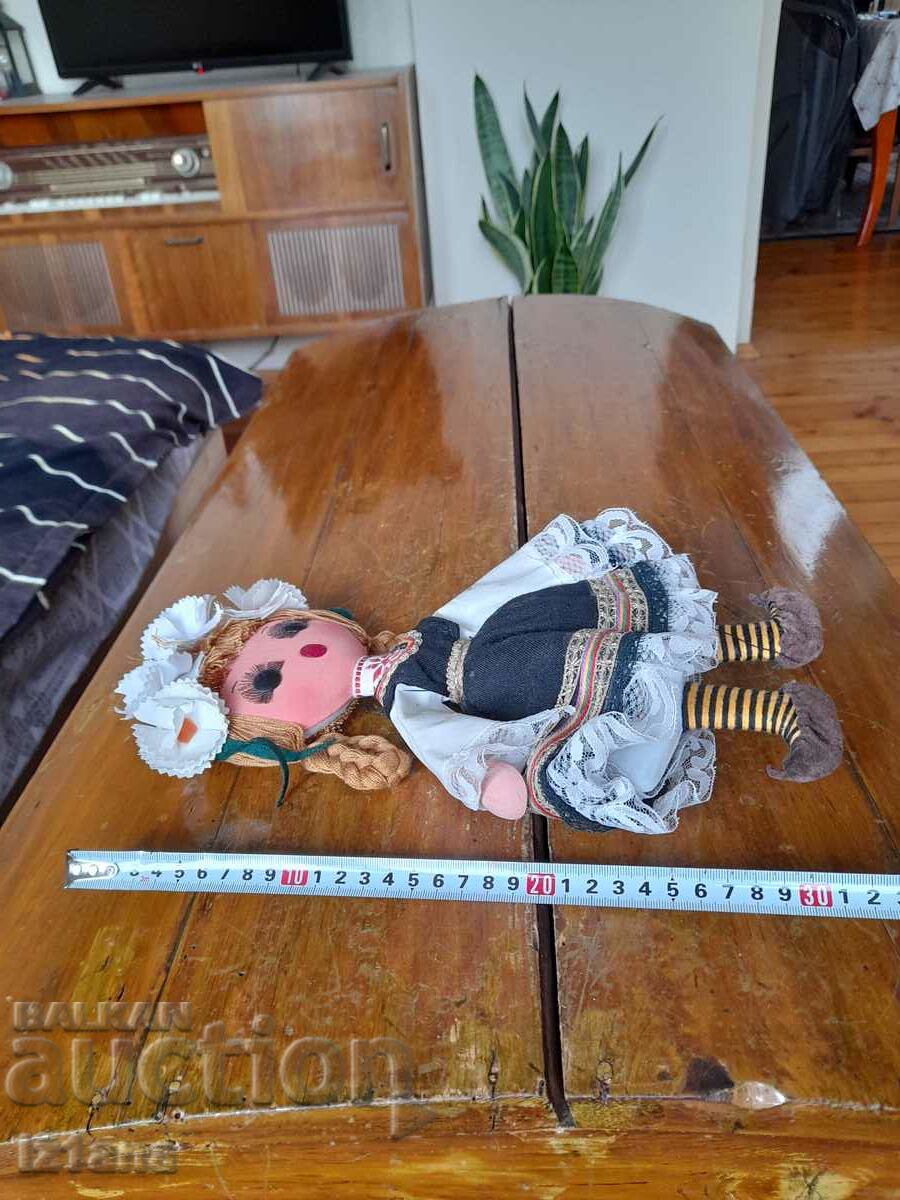 Old wall doll - 5 Old wall doll - 5