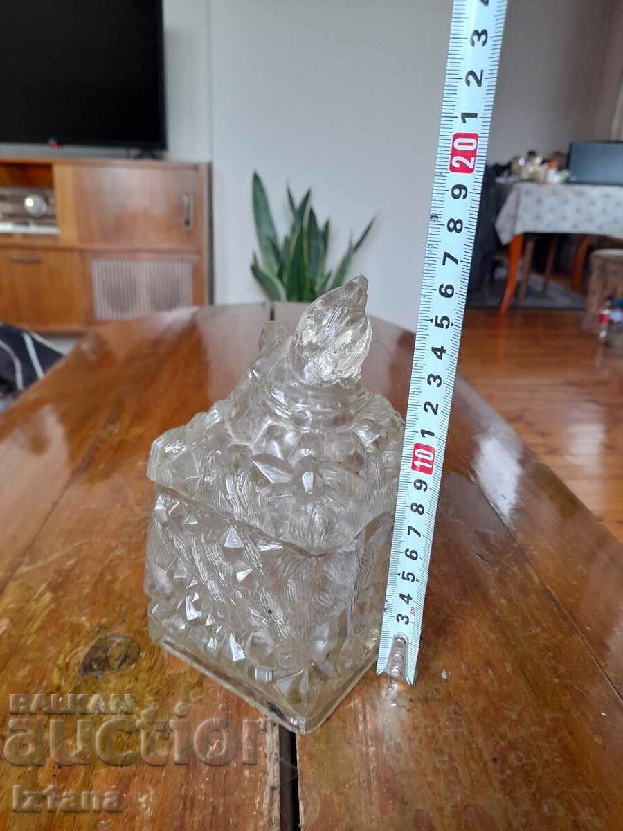 Licitație Vechi vas de zahăr din sticlă Licitație Vechi vas de zahăr din sticlă