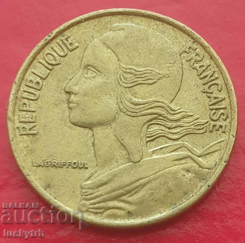 5 centimes 1966 - France with price 0.30 BGN | € 0.15 5 centimes 1966 - France with price 0.30 BGN | € 0.15