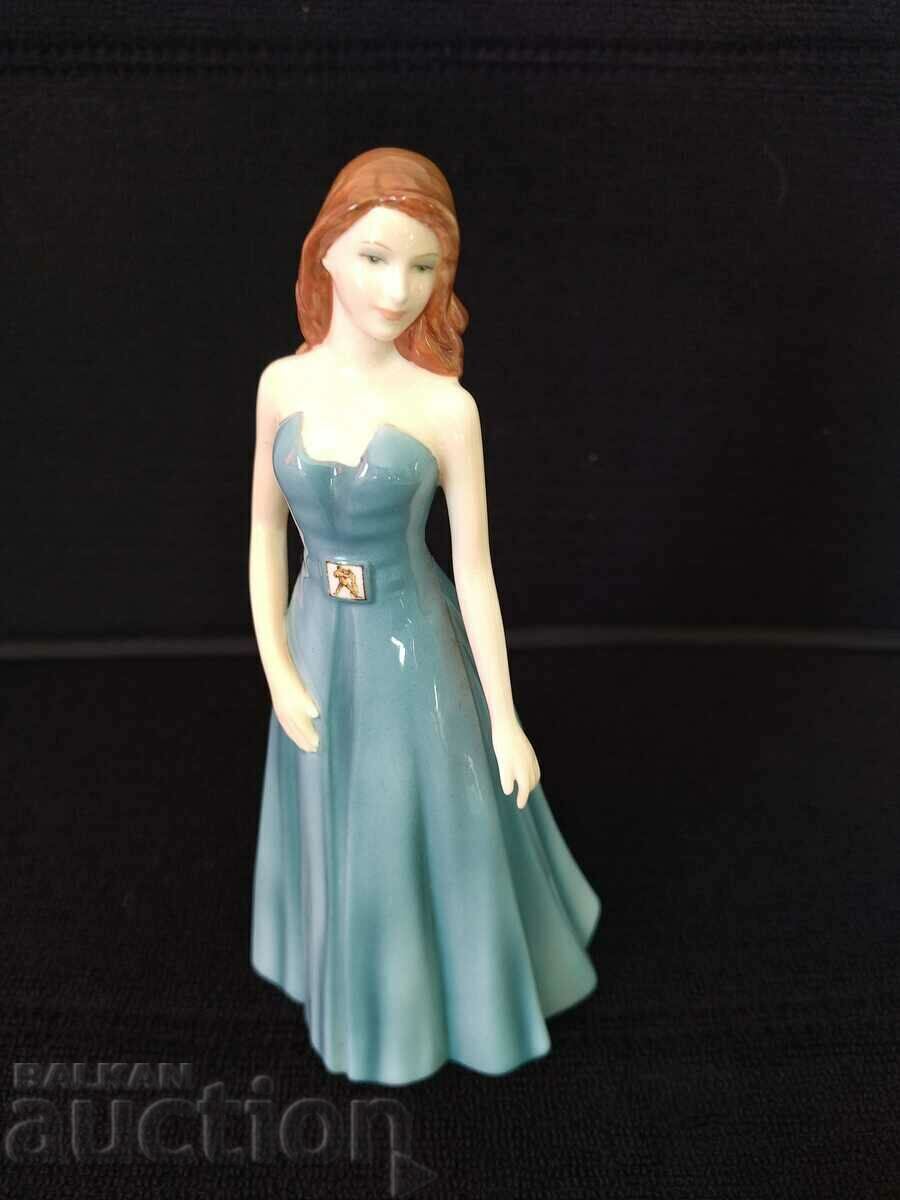 Royal Dowton figurine Royal Dowton figurine