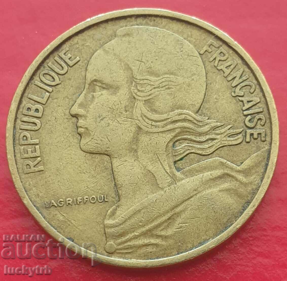 10 centimes 1963 - France with price 0.30 BGN | € 0.15 10 centimes 1963 - France with price 0.30 BGN | € 0.15