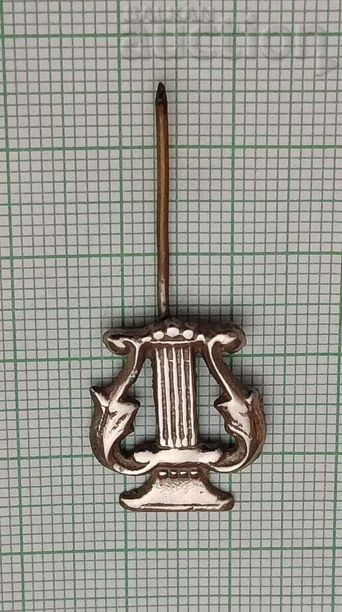 HARP MUSIC BADGE