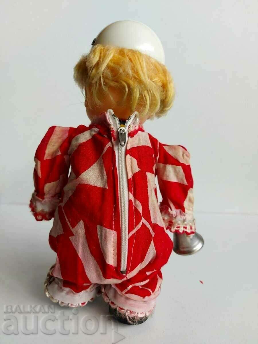 Delivery of . SOCIAL KIDS TOY CLOWN I DON'T KNOW IF IT WORKS Delivery of . SOCIAL KIDS TOY CLOWN I DON'T KNOW IF IT WORKS