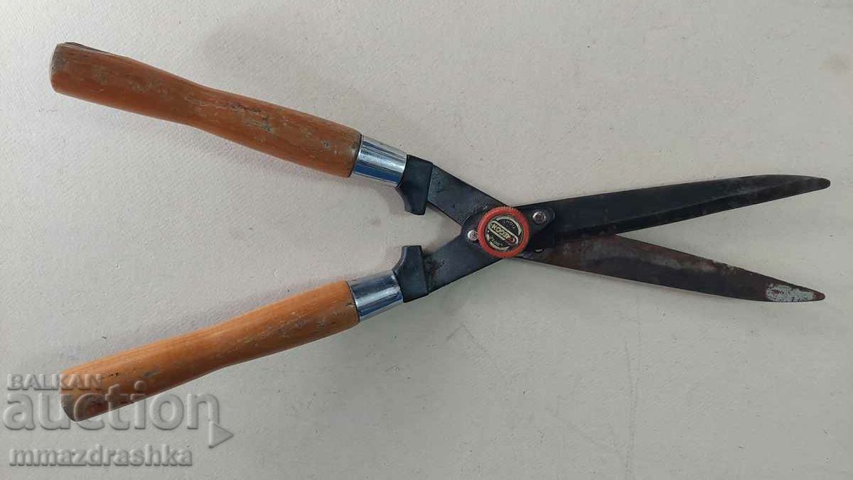 Large garden shears