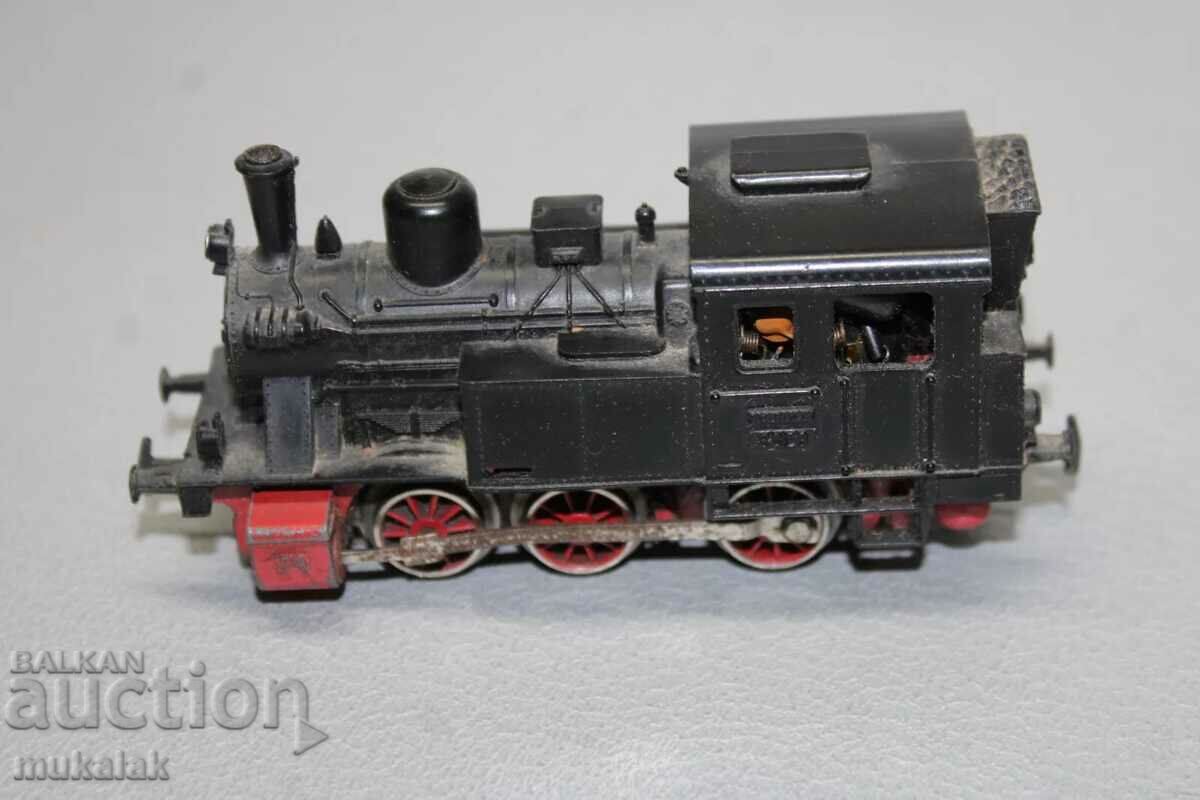 H0 1/87 MARKLIN LOCOMOTIVE WAGON TRAIN RAILWAY