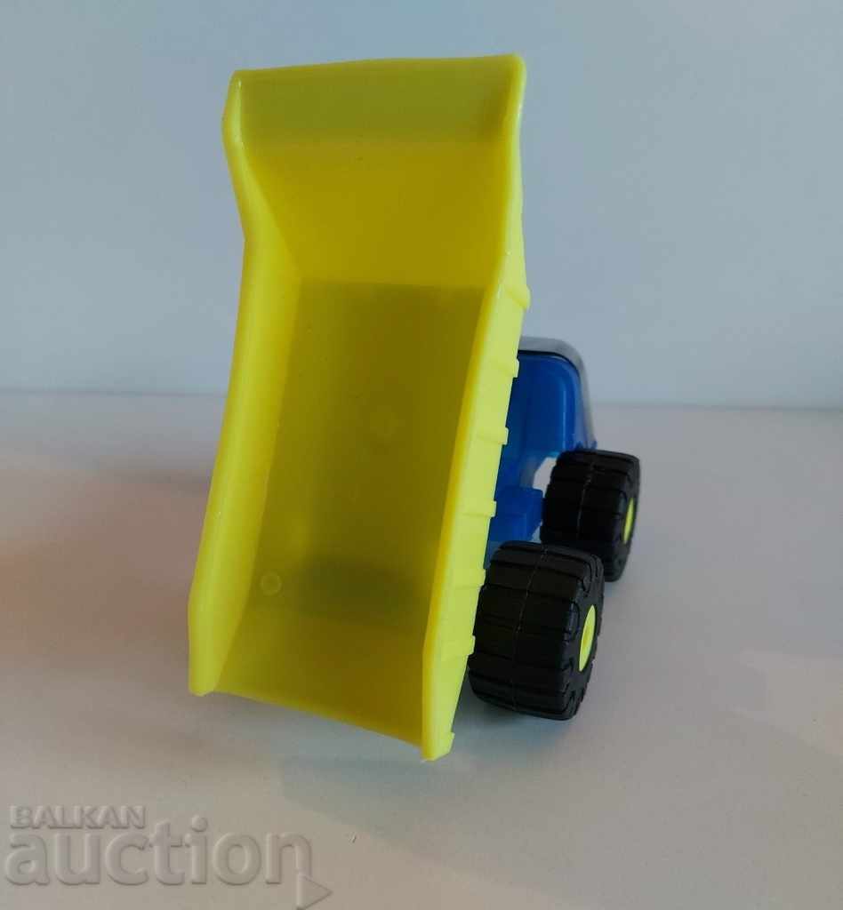 . SOC UNUSED CHILDREN'S PLASTIC TOY DUMPER - 5