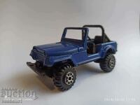 Стара метална количка Jeep CJ-7 моделче старо джиип 1/64