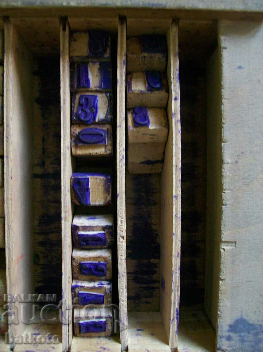 Set tampoane de cauciuc - digitil Nu mai sunt. cu preț 20.00 BGN | € 10.23