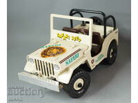 Old Japanese Plastic Toy Model Jeep Safari