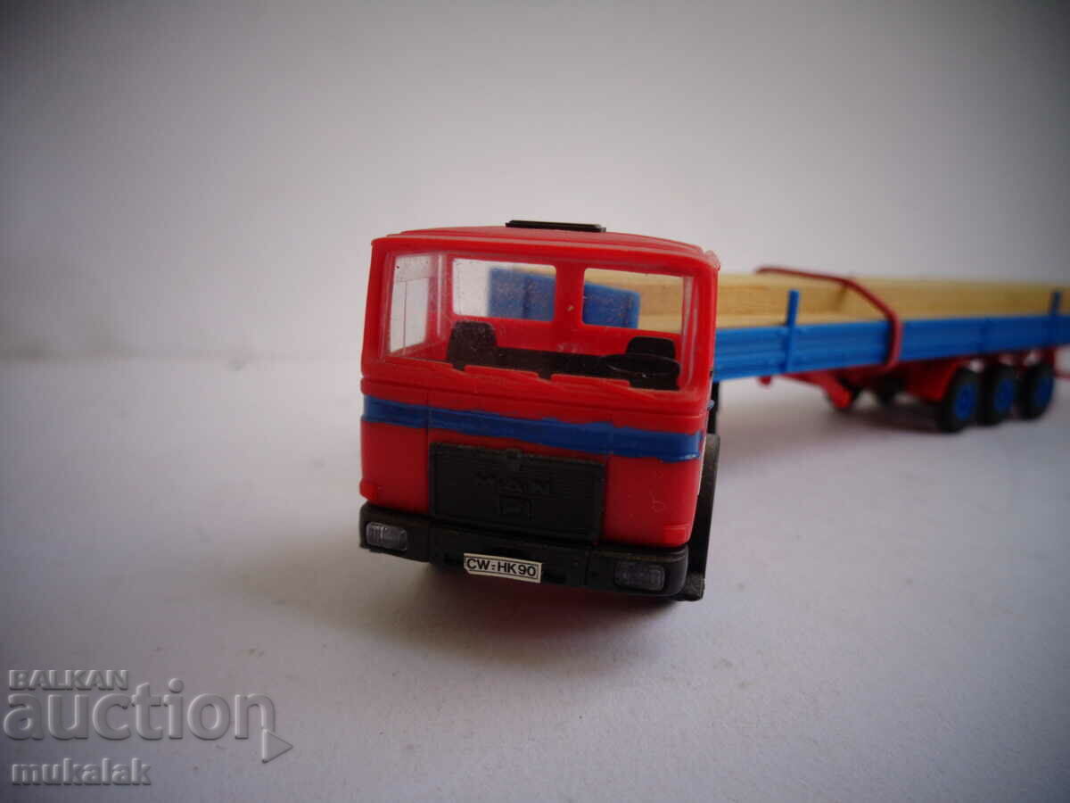 Auction KIBRI H0 1/87 MAN TRUCK MODEL TOY TROLLEY WOODEN BEAMS Auction KIBRI H0 1/87 MAN TRUCK MODEL TOY TROLLEY WOODEN BEAMS