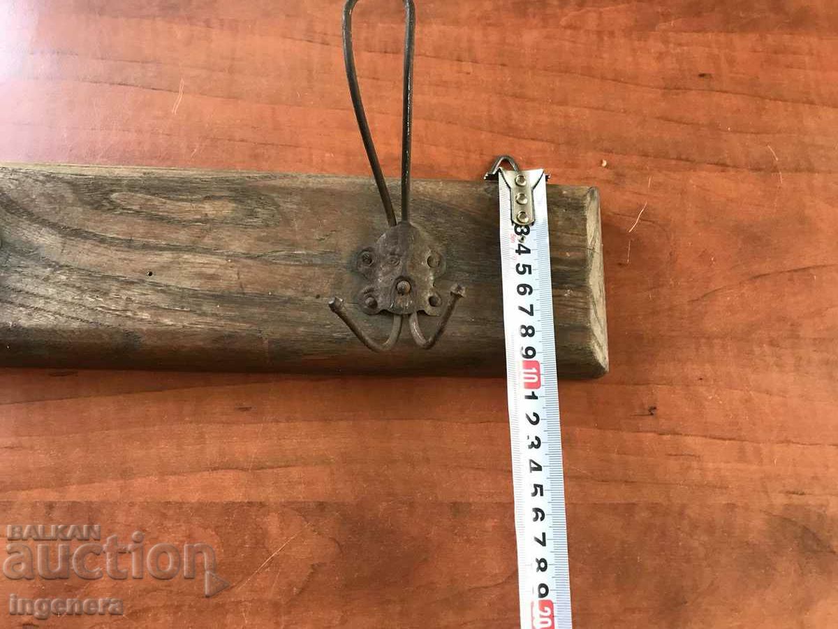 HANGER HANGER WOOD ANTIQUE - 5 HANGER HANGER WOOD ANTIQUE - 5