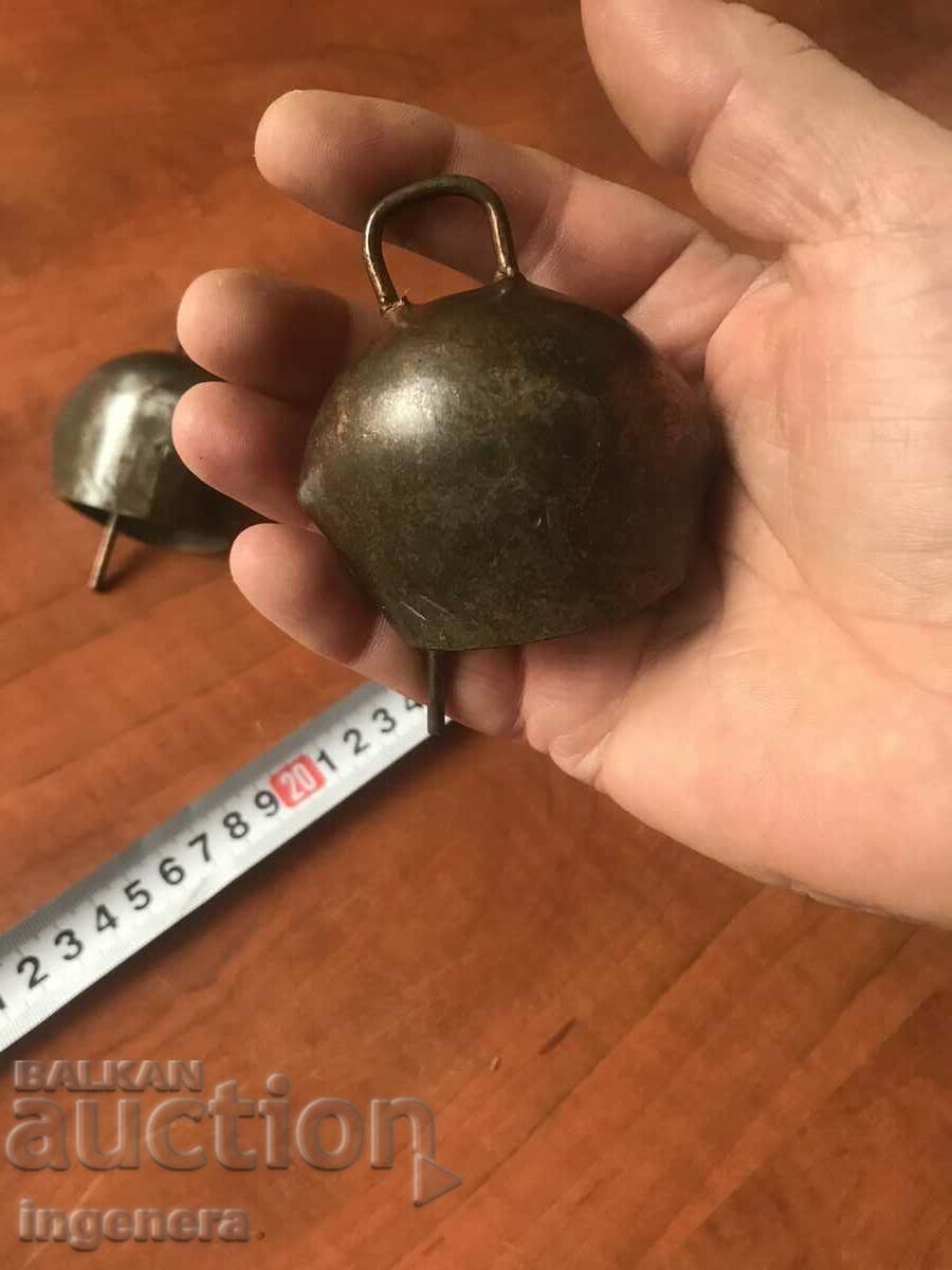 Auction  CHAN THUMBELEK GIRL-2 PIECES