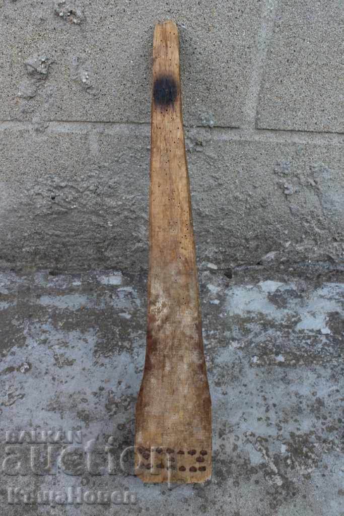 . OLD RARE DARRAC WOOL YARN PICK FORGED NAILS - 5 . OLD RARE DARRAC WOOL YARN PICK FORGED NAILS - 5