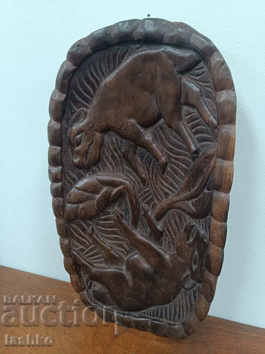 Delivery of Ironwood tray Delivery of Ironwood tray