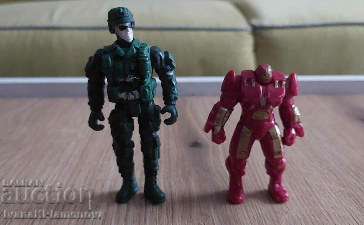 Figures for collectors 2 pieces Figures for collectors 2 pieces