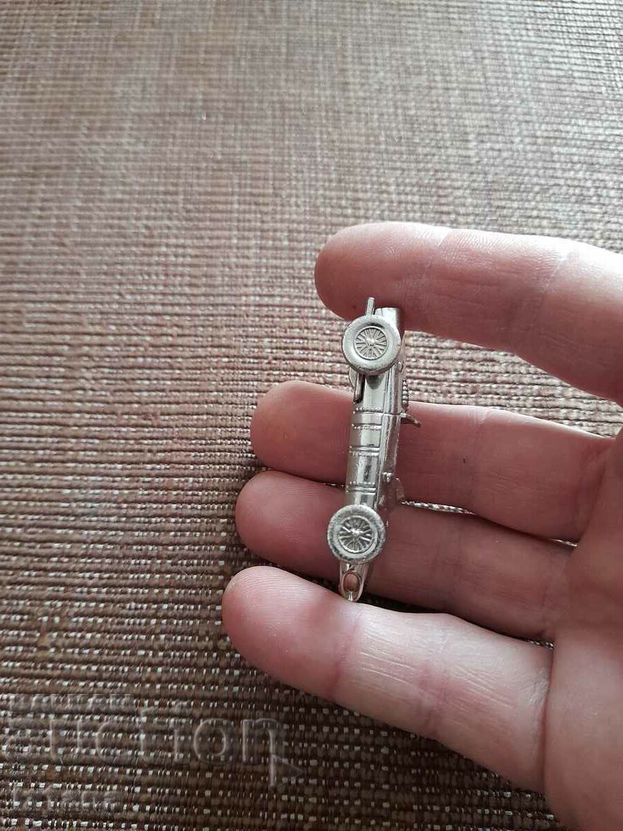 Vintage Ferrari F156 key ring with price 16.00 BGN | € 8.18 Vintage Ferrari F156 key ring with price 16.00 BGN | € 8.18