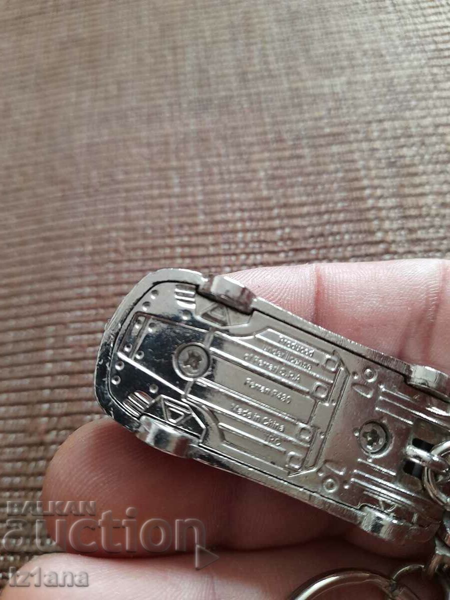 Delivery of Vintage Ferrari F430 key ring Delivery of Vintage Ferrari F430 key ring
