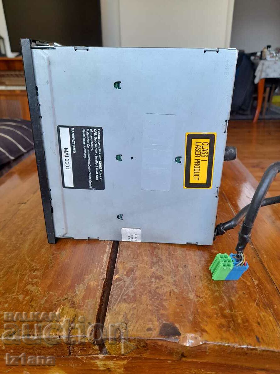 Old Volkswagen CD Player - 6 Old Volkswagen CD Player - 6